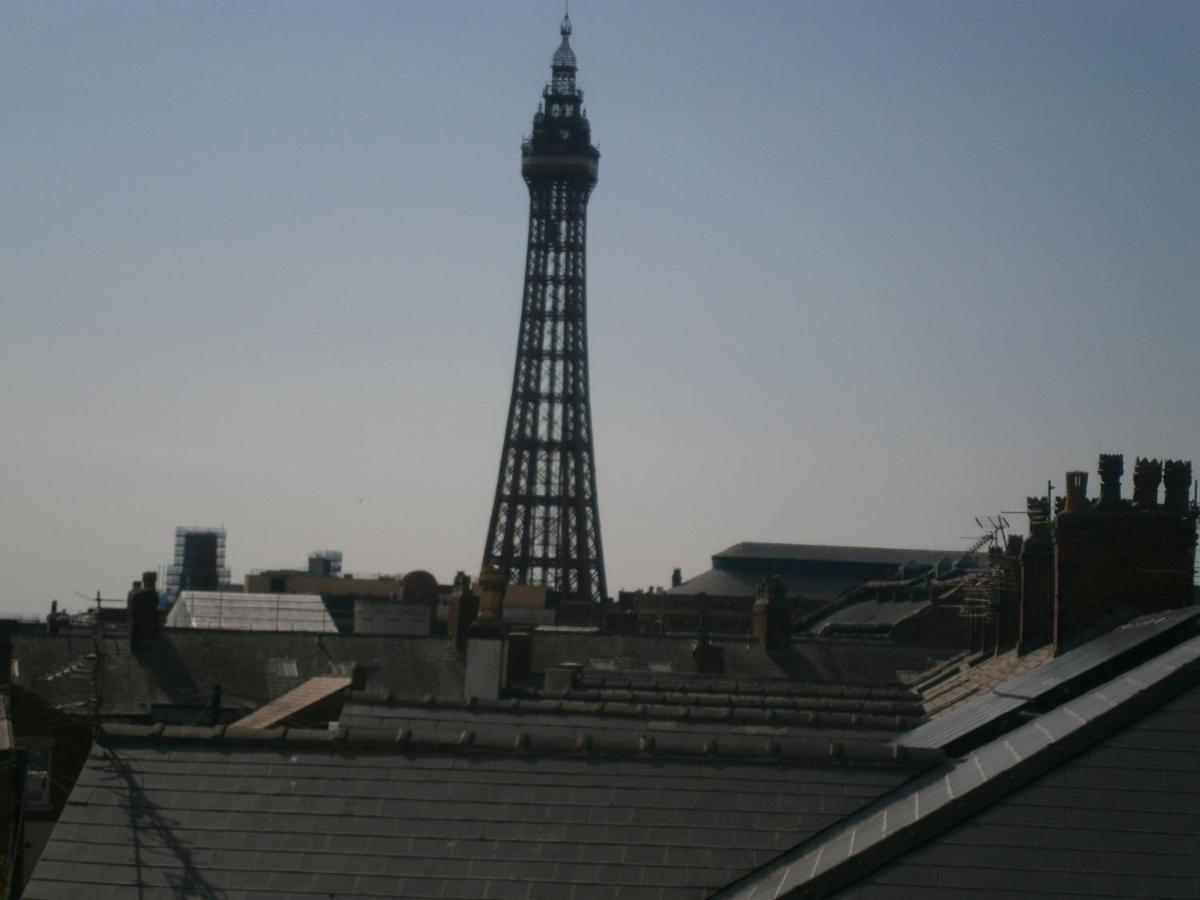 Guesthouse The Royale Hotel Blackpool Exterior foto